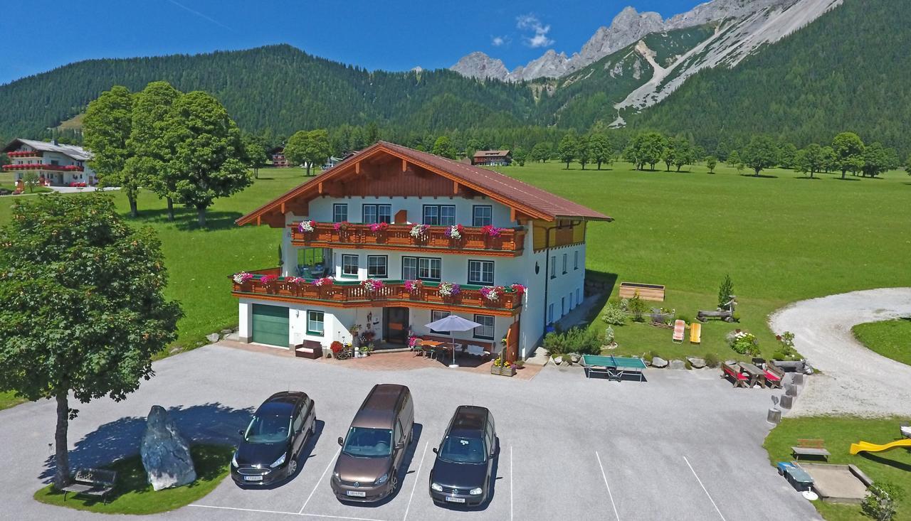 Pernerhof Apartment Ramsau am Dachstein Luaran gambar